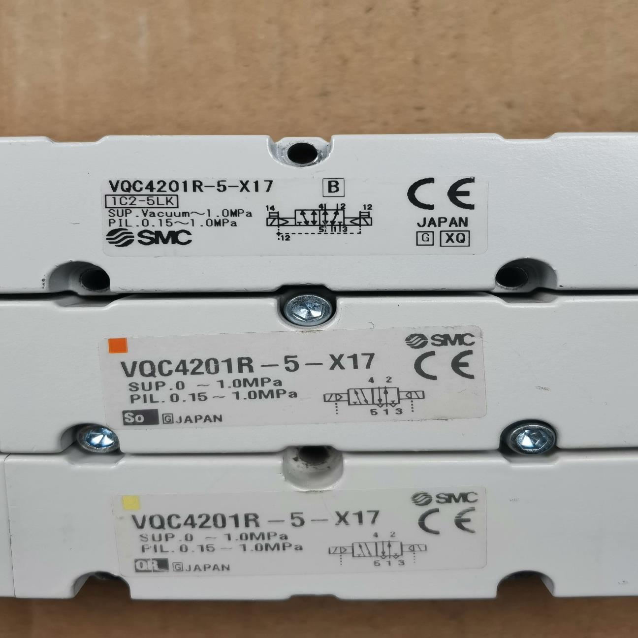 VQC4201R-5-X17 电磁阀 VQC4000 系列