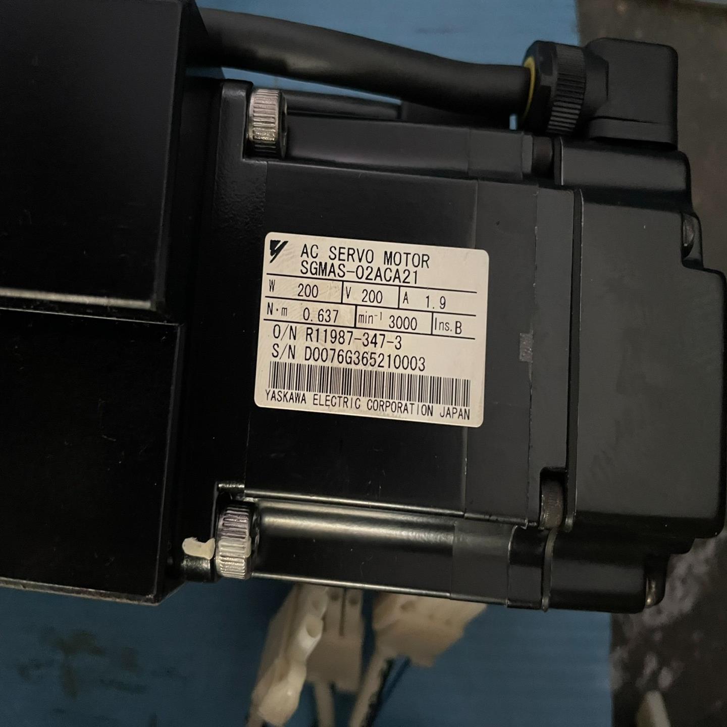 安川伺服驱动器sgds-02f01a