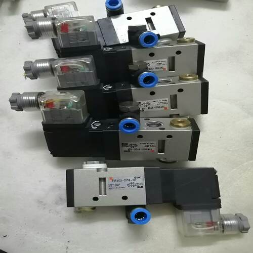 EVF3133-5Y0B-02SMC电磁阀，原装正品，成色如