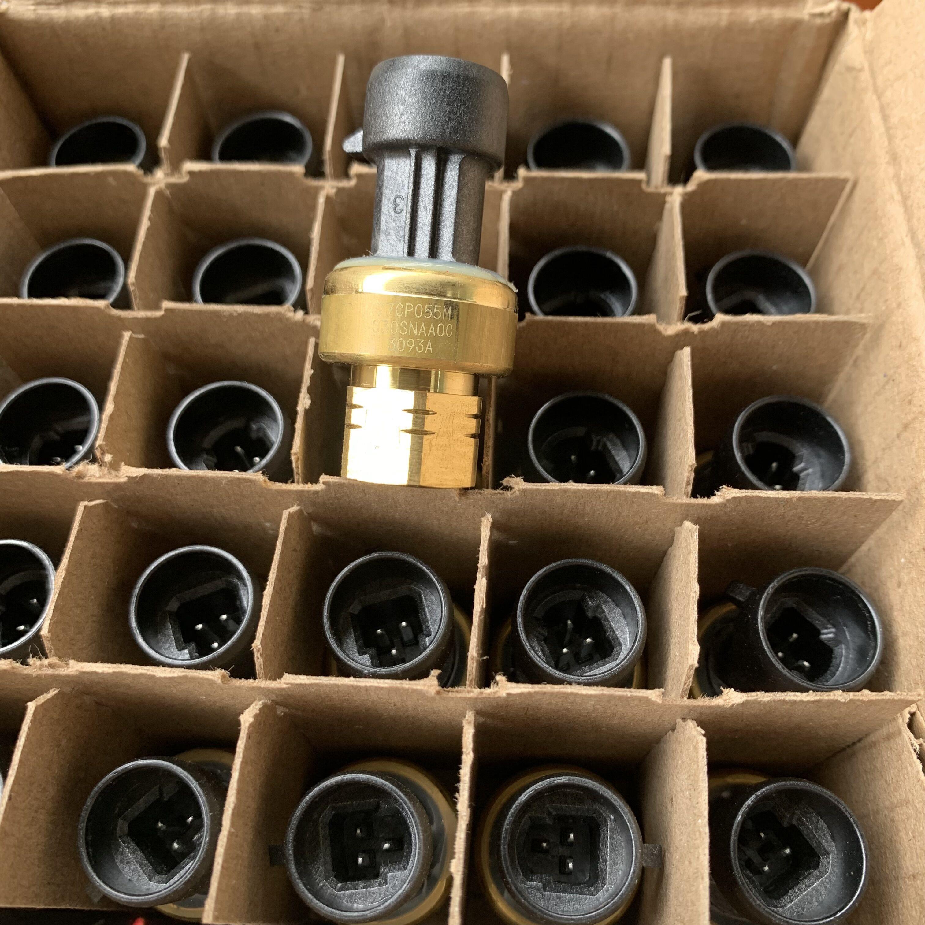 包邮Sensata森萨塔压力传感器77CP055压力开关输信号4~20mA议价