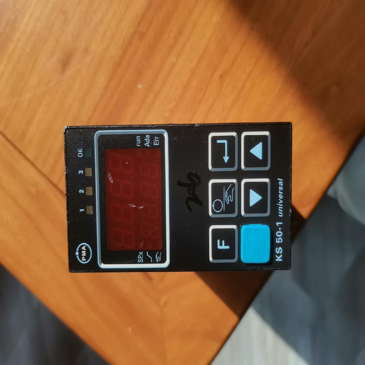 （设备配件）功能-温控器德国包好PMA1KS50实物图