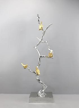 现代简约金属电镀手锤纹树枝小鸟摆件玄关酒店售楼处软装家居饰品