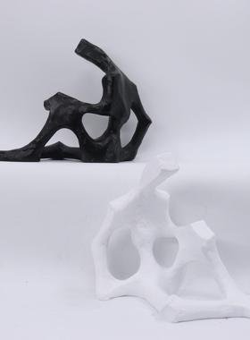 意式极简家居抽象造型人物小摆件样板间办公室书柜桌面装饰工艺品