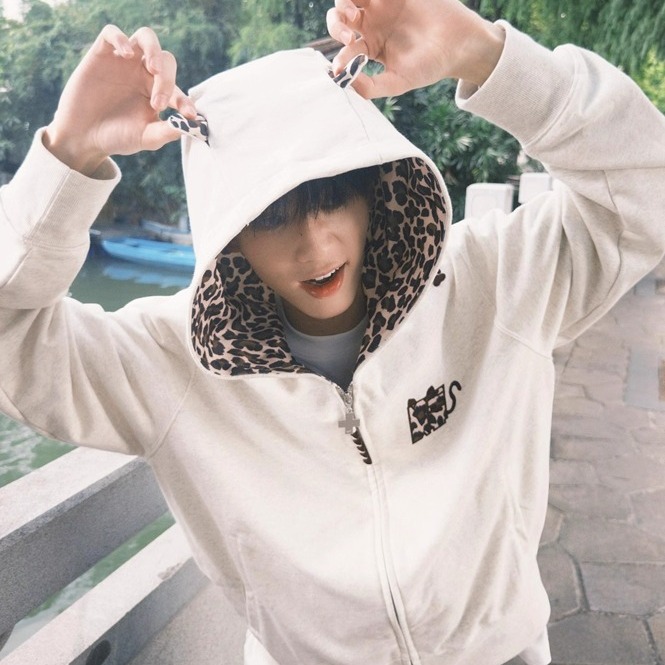 慵懒风连帽拉链刺绣百搭开衫上衣