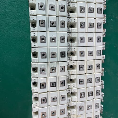 可维修FF100R12RT4 FF75R12RT4 FF50R12议价