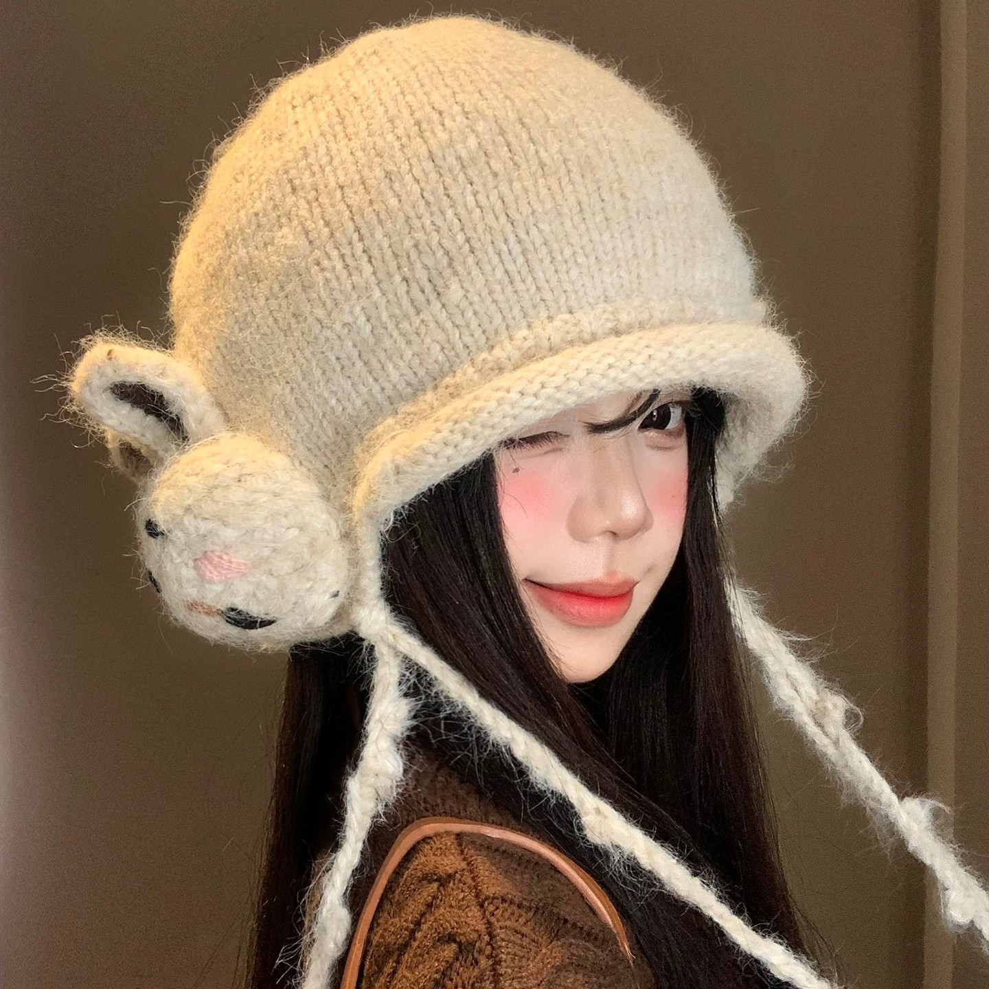 秋冬甜美显脸小保暖护耳帽女