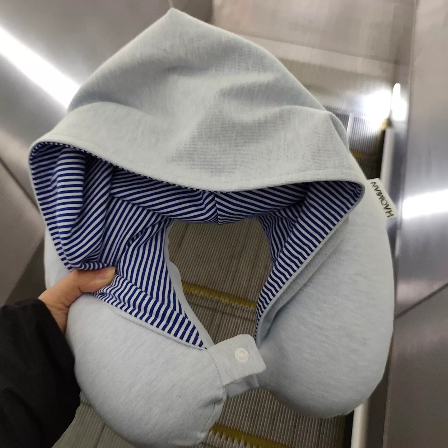 飞机护颈枕外出旅游高铁遮光旅行枕头睡觉便携u形枕旅途休憩枕头