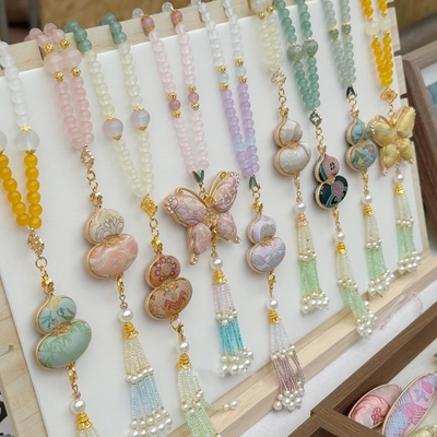 马年宋锦吊坠古风压襟车挂包挂国潮新中式葫芦平安锁马上有钱挂件