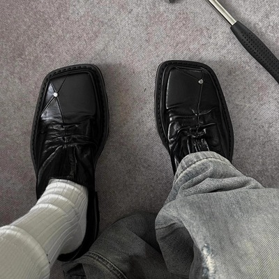 男女复古黑设计感皱褶包头勃肯鞋