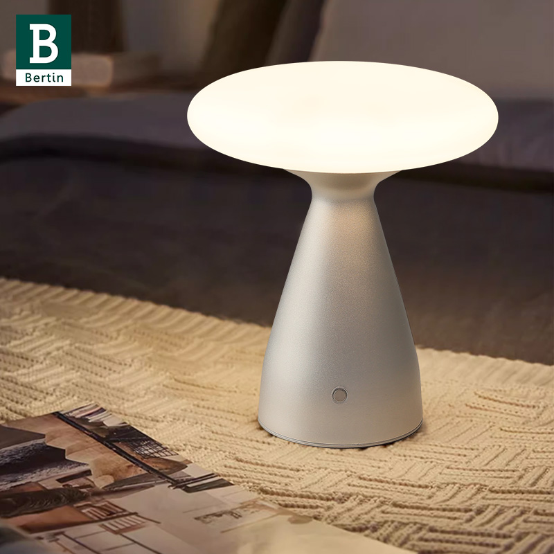 柏丁现代轻奢卧室月亮台灯