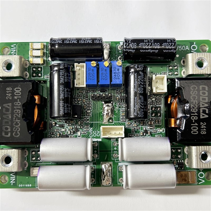 DC自动升降压电源模块 快速瞬态响应 低温 可调恒压恒流50A/65V