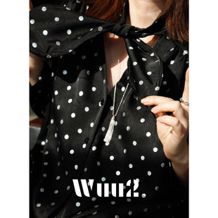 Wuu2 俏皮波尔卡 复古闪银波点丝缎黑色衬衫女立体兔耳蝴蝶结上衣