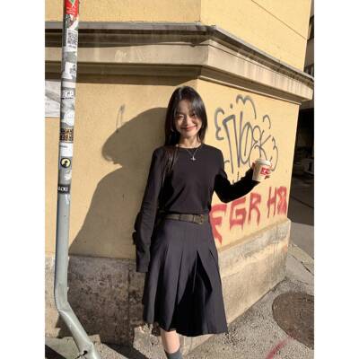 pusume织e肩长袖内搭衣女宽松圆领白IWZ色T恤新d款休闲百搭正针上