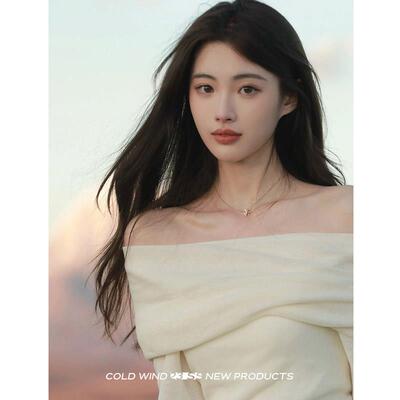 法一肩针织上衣女秋白色锁骨薄款修身字显瘦式露毛IZR肩长袖针织