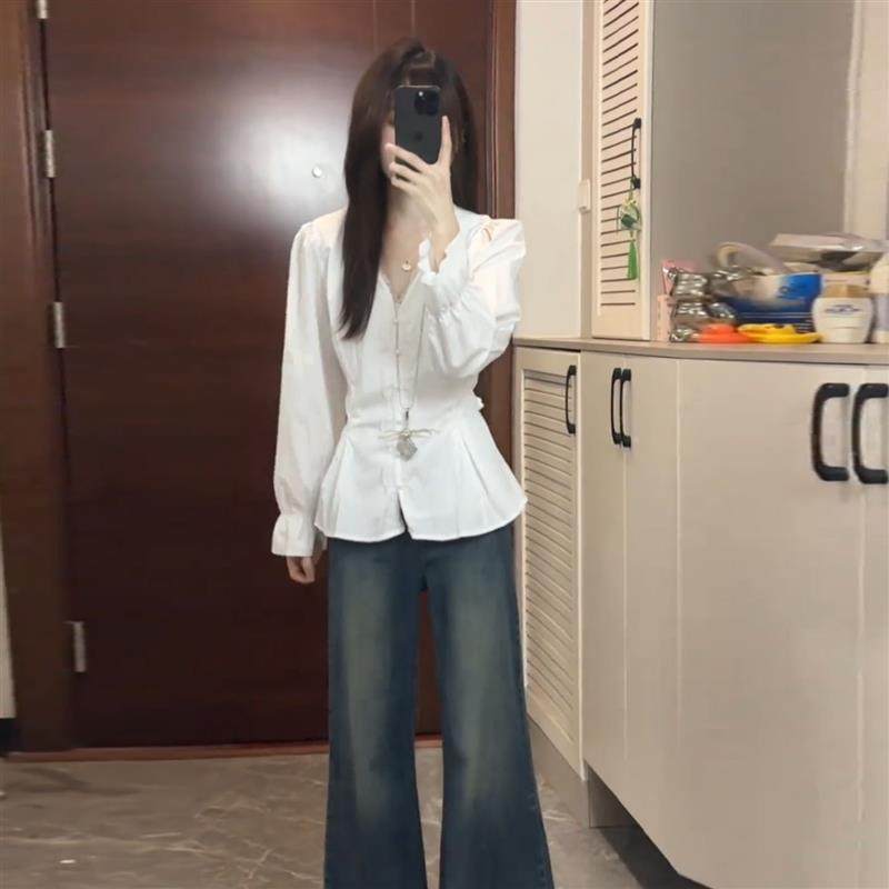 白色蕾丝花边V领喇叭袖衬衫女秋装高级感气质掐腰显瘦超好看上衣,女装/女士精品,衬衫,淘宝优惠券,粉丝福利购,淘宝优惠卷