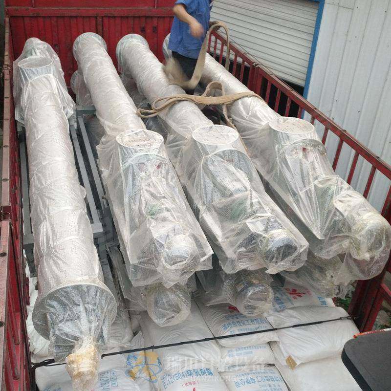 立配式螺旋输送机 建材称水泥RCQFL重角喂料机龙 管式计量料秤厂