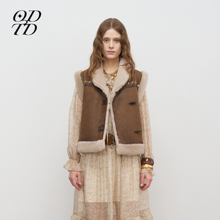 皮毛一体花纹刺绣马甲毛领无袖 ODTD25秋冬新款 百搭 设计师女装