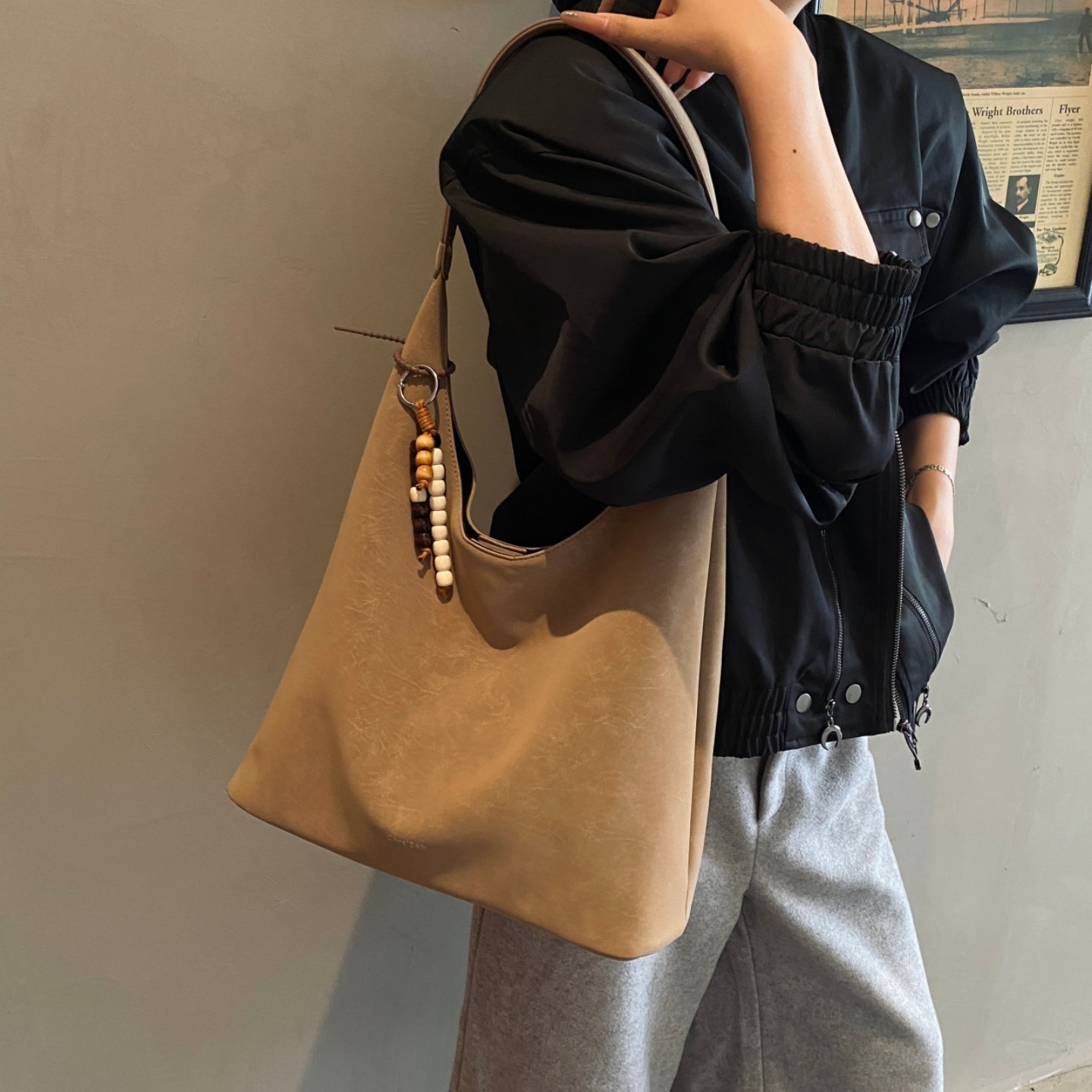 高级新款复古水桶包简约托特包女上班通勤收纳包手提包时尚腋下包,箱包皮具/热销女包/男包,通用款女包,淘宝优惠券,粉丝福利购,淘宝优惠卷