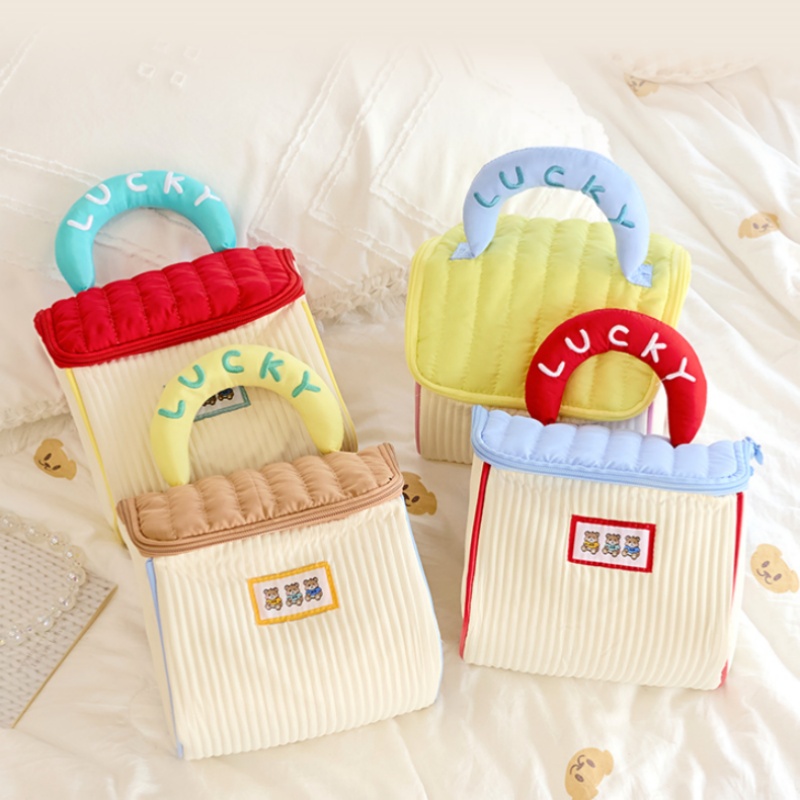 可爱小屋大容量化妆包