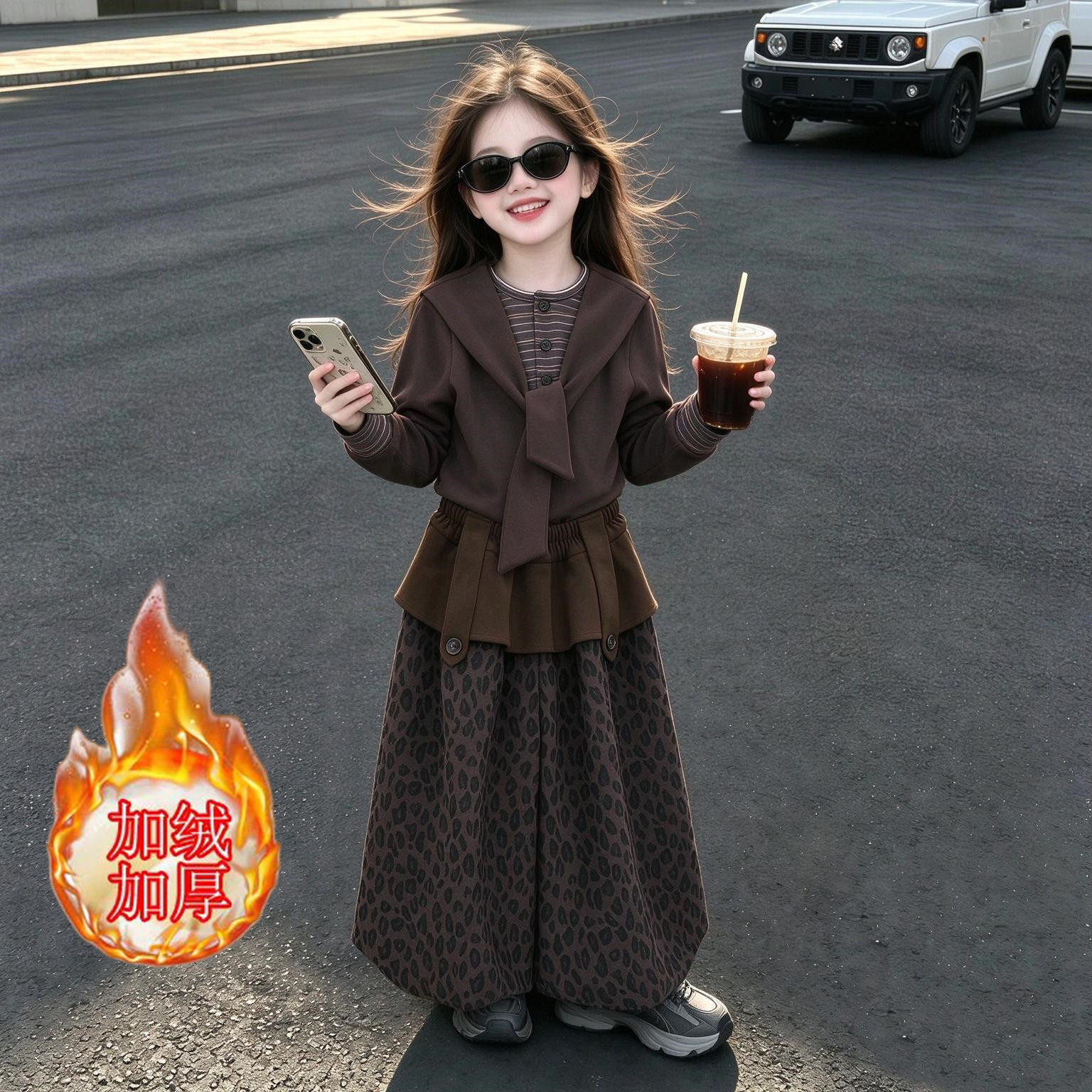 女童冬款咖色上衣灯笼裤子套装