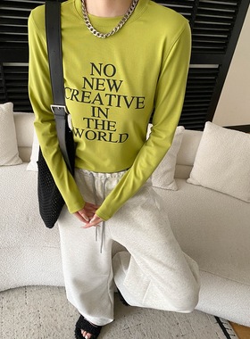 司南 早春新款 时髦腔调撞色字母印花正肩显瘦T恤打底衫 SN8604