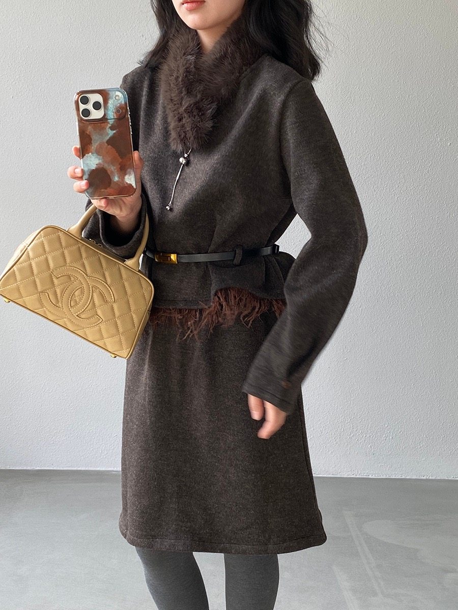 江左 有点优雅 韩系显瘦百搭加绒收腰上衣/半身裙带毛领套装25356