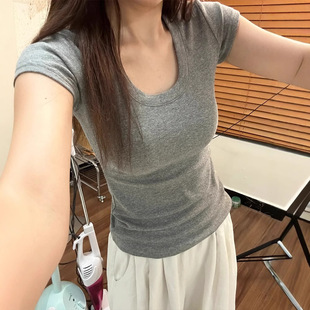 显瘦收腰上衣 灰色棉U领正肩短袖 T恤女夏季 简约百搭美式 辣妹修身