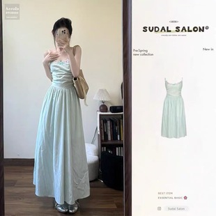 海边度假绿色露背吊带连衣裙子女夏季 收腰长裙 2025新款 小个子法式