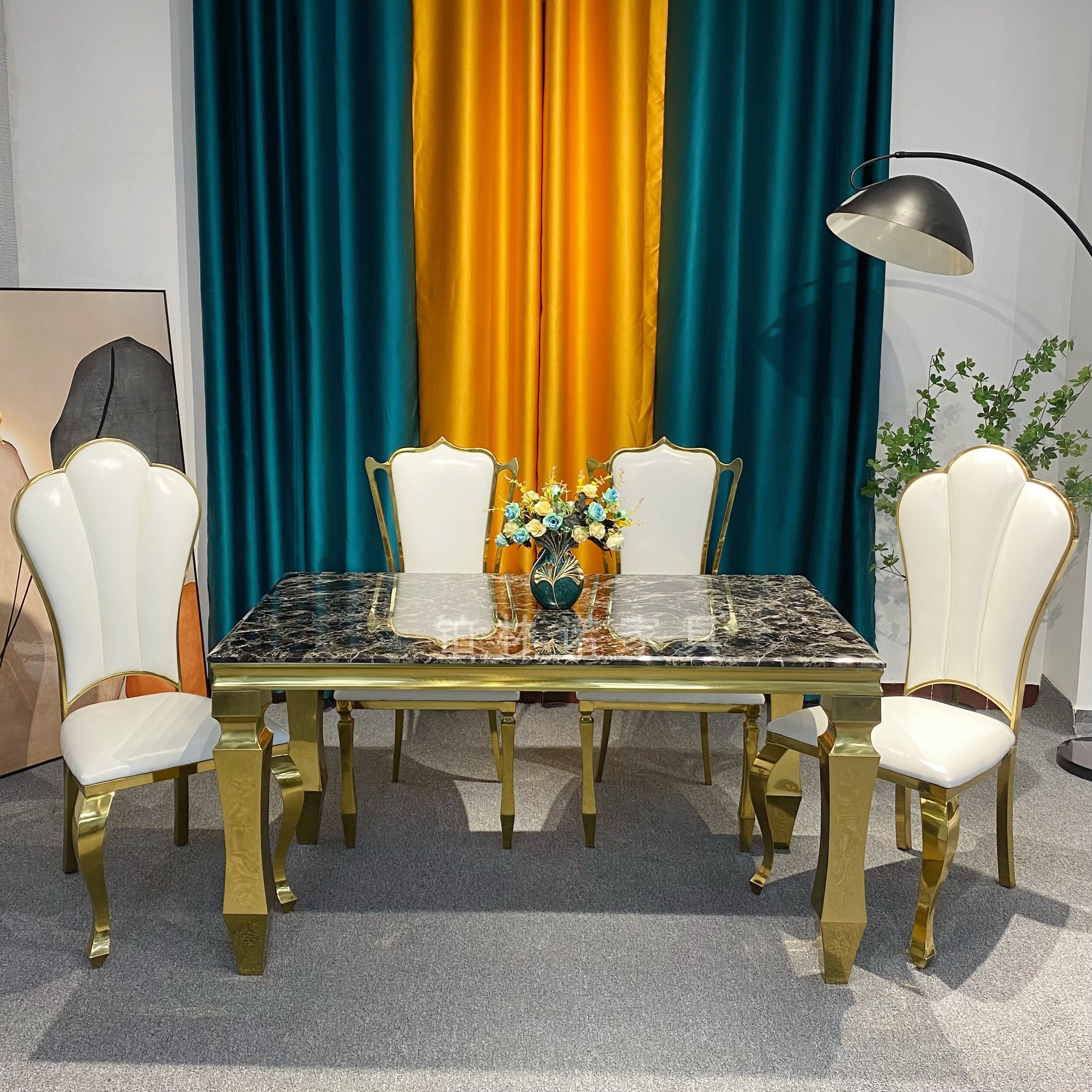 轻奢风不锈钢家用小户型大理石长方形餐桌椅港式餐厅简约吃饭桌子