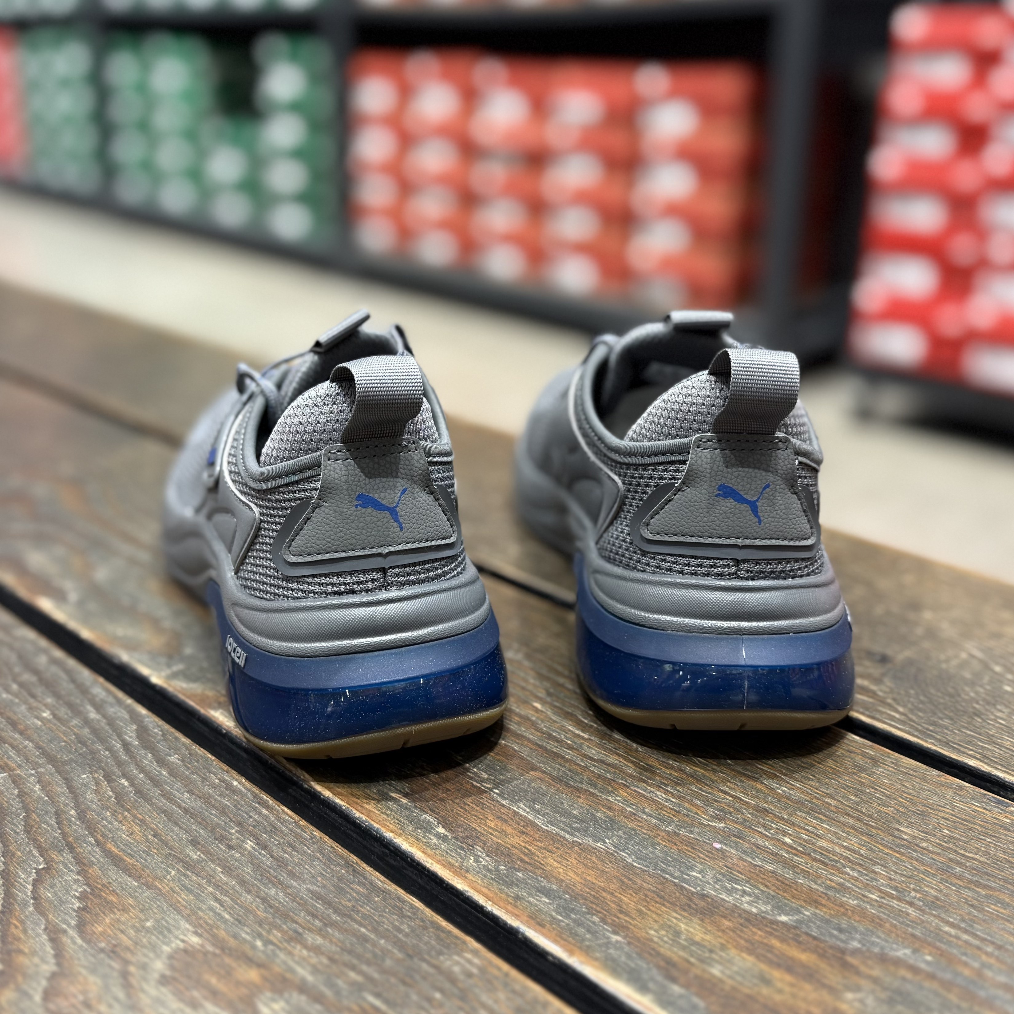 彪马CELL缓震防滑透气跑鞋