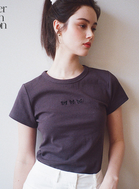 【杨超越同款】Letter From Moon蝴蝶刺绣修身短袖女夏款T