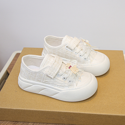 女童帆布鞋时尚小白鞋白色板鞋春秋透气儿童2026新款小女孩运动鞋