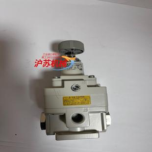 IR3020 L精密减压阀 F04