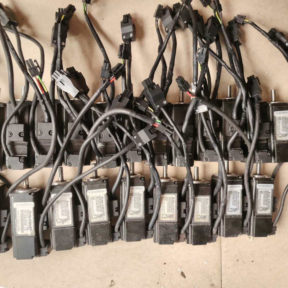 100W伺服电机，型号ECMA一C20401GS，功能,3C数码配件,其它配件,淘宝优惠券,粉丝福利购,淘宝优惠卷