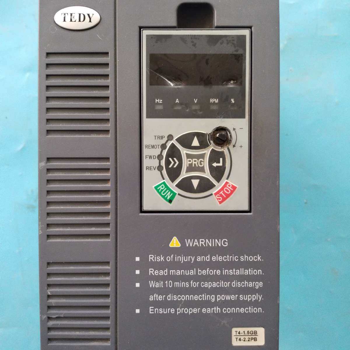 奥地特变频器DY300-T41R5GB/2R2PB