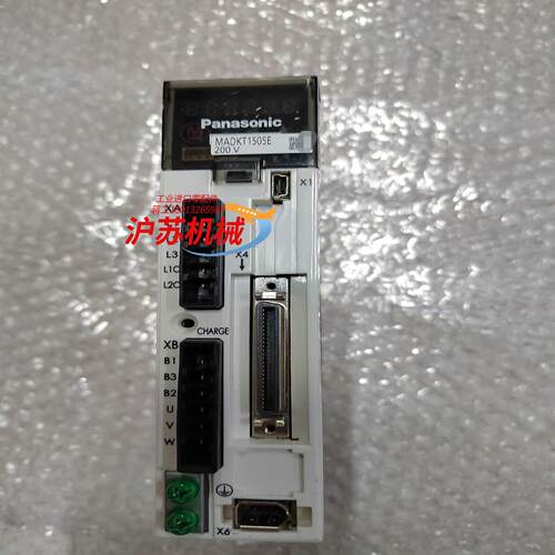 MADKT1505E  伺服驱动器100W如图实物
