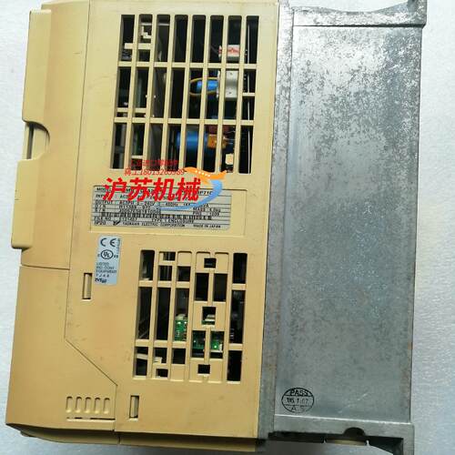 G7安川变频器CIMR-G7A23P7 37KW没用过如图