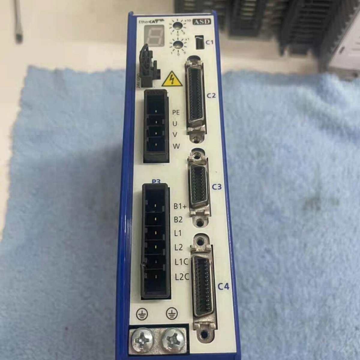 雅科贝思驱动 ASD240-0309E2J1 原装