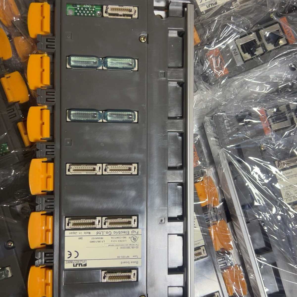 PLC基本板NP1BS-06/NP1BS-08/NP1B