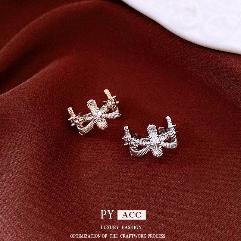 锆石镶耳饰个性百搭冷淡十字架高级感风耳骨浅金无耳洞耳夹夹轻奢,饰品/流行首饰/时尚饰品新,耳环,淘宝优惠券,粉丝福利购,淘宝优惠卷