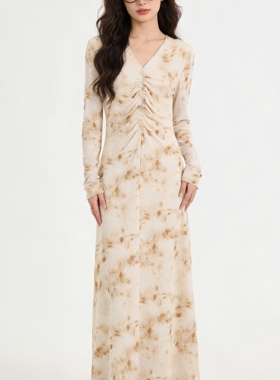 Miele Kohler春季新款设计感沙漠风V领百搭女款连衣裙子MKAC68304