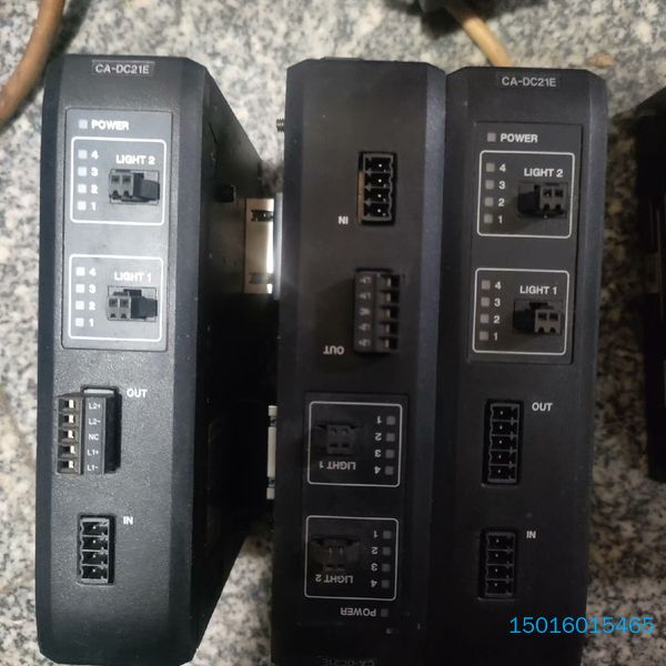 基恩士光源控制器 CA-DC21E  功能包好，成色较新，需