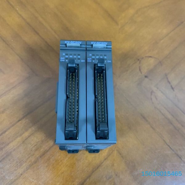 拆机基恩士模块KV-SC20V成色很新 功能完好