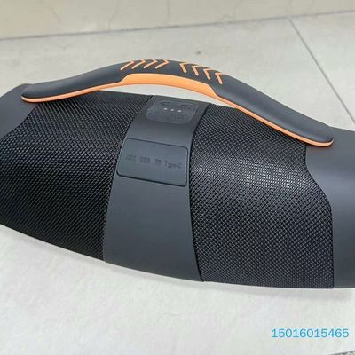 华达H60蓝牙音箱，黑色橙边设计，支持蓝牙5.3、Type-