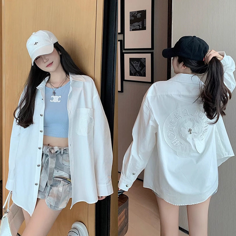 粉色马蹄刺绣衬衫女秋季新款设计感长袖韩版衬衣宽松慵懒垂感外套
