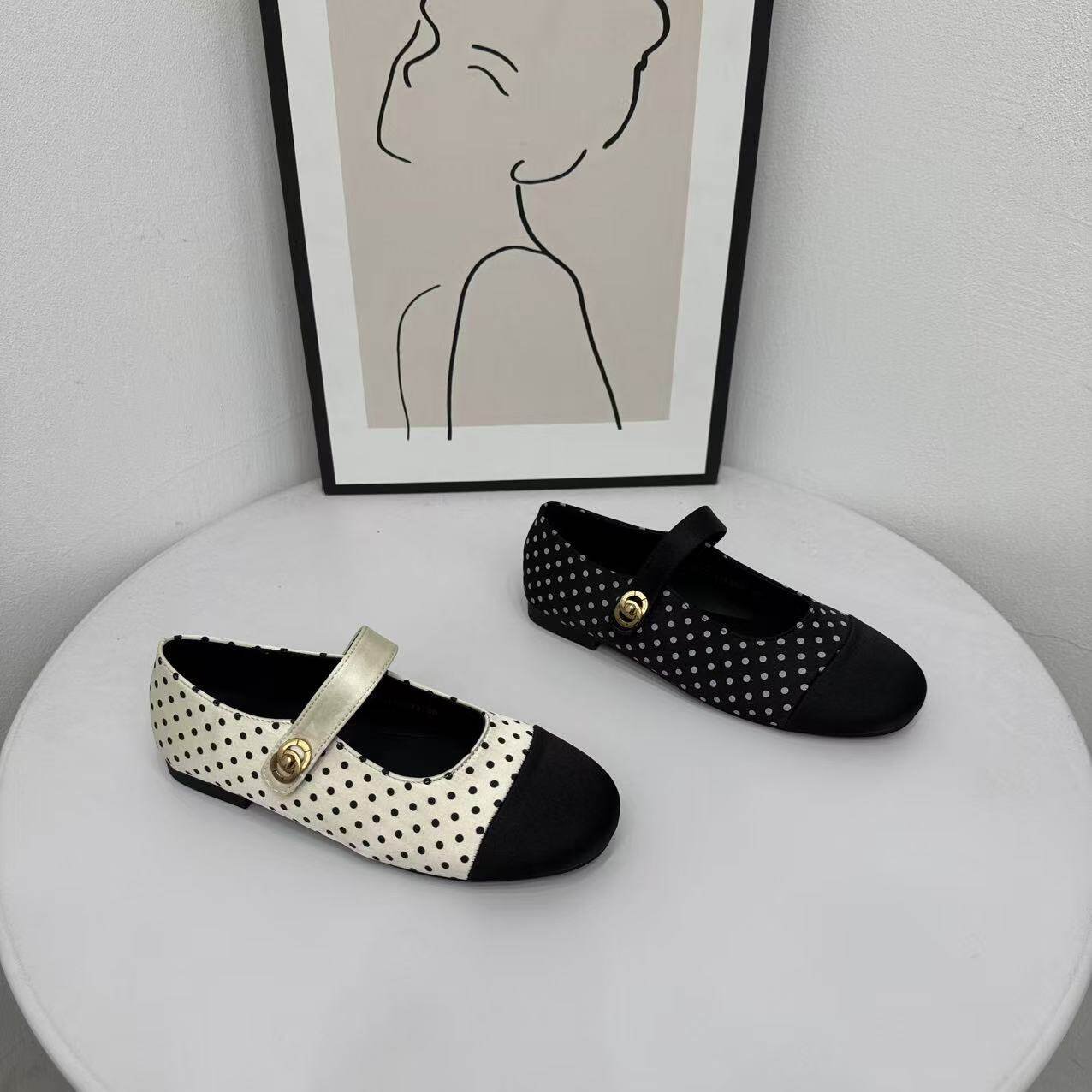 一字带玛丽珍单鞋女2026新款小香风拼色绸缎波点配裙子单鞋软平底