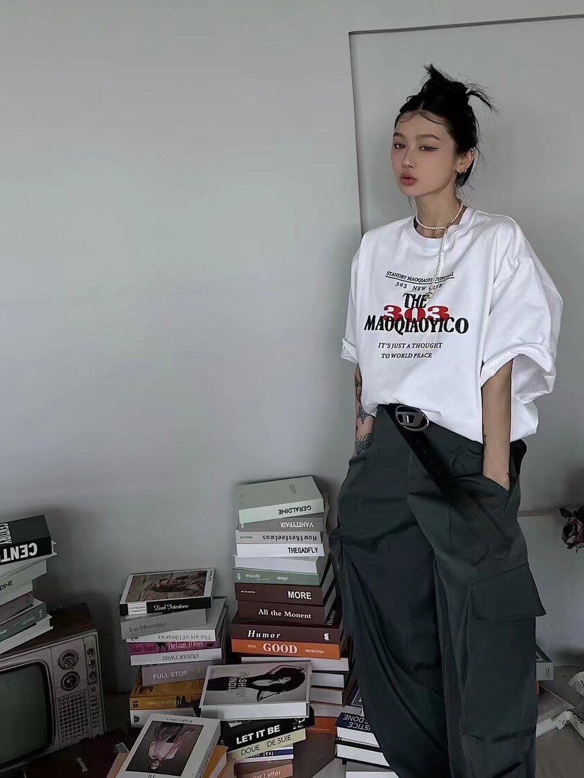 2023东大门新款怪味少女字母原宿古着小众宽松显瘦薄款上衣T恤女