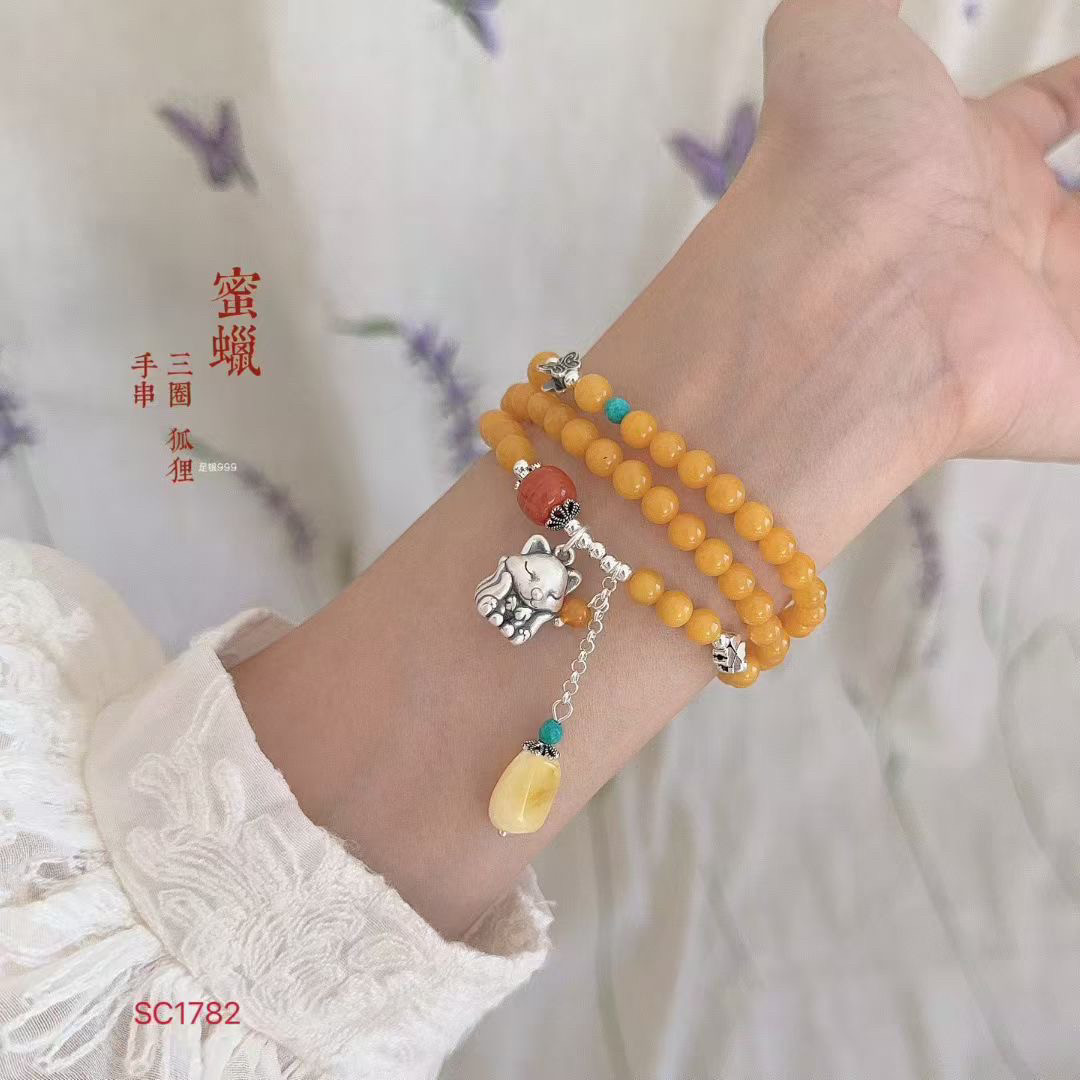 新款999纯银蜜蜡狐狸手链女原手饰