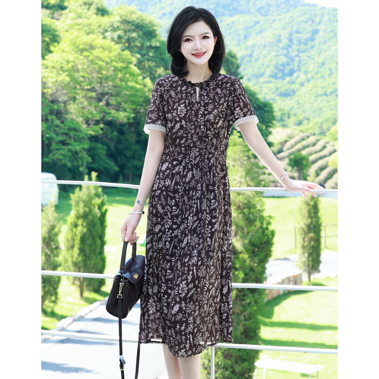 枫竺阿楠桑蚕丝碎花连衣裙女长款圆v领收腰显瘦气质法式真丝裙夏