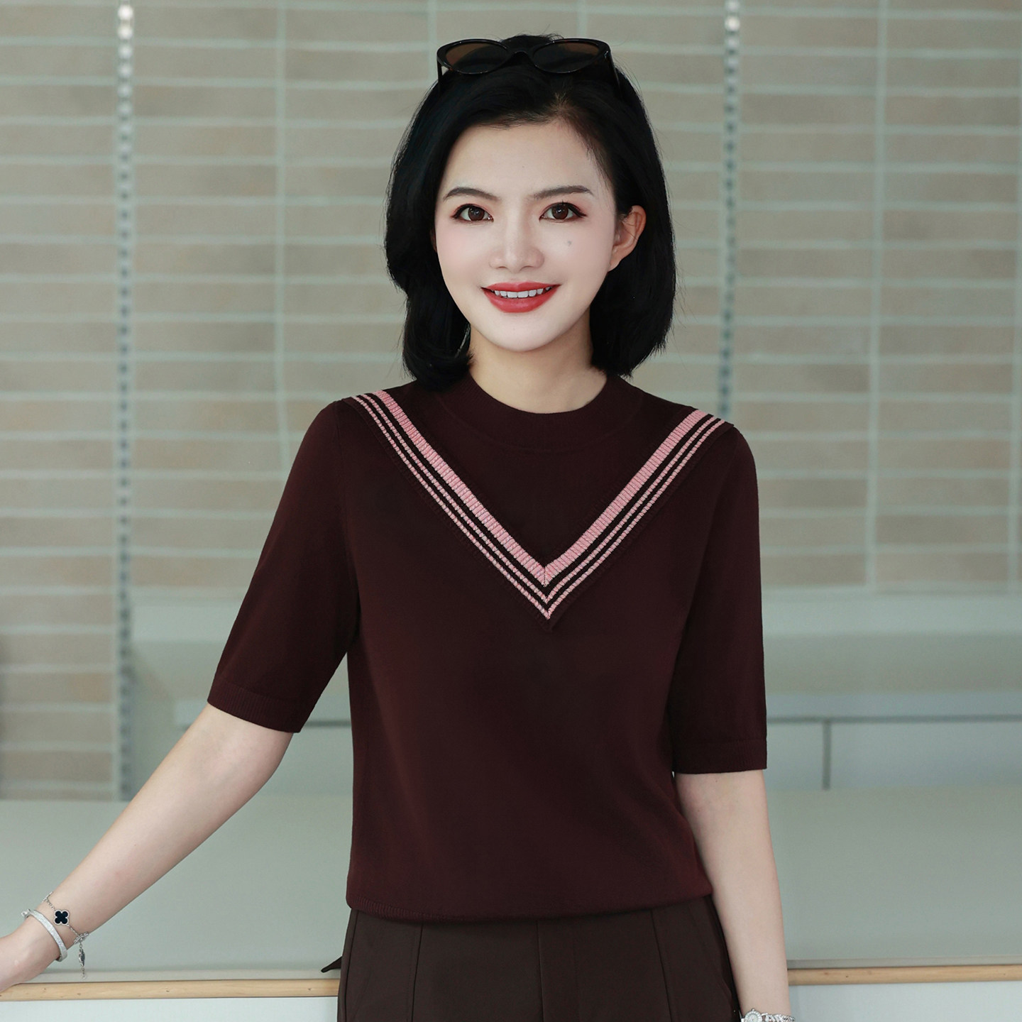 枫竺阿楠莱赛尔立领撞色显瘦中袖针织衫女初秋新款减龄洋气上衣